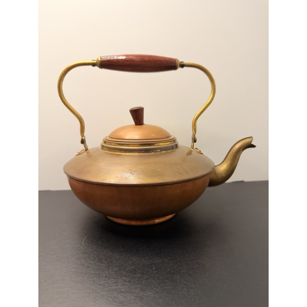 Vintage B&M Metalcraft Holland Copper Brass Tea Kettle Teapot Wood Handle Dutch